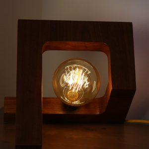 walnut concept bulb lamp